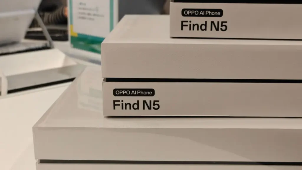 Oppo Find N5 live photos